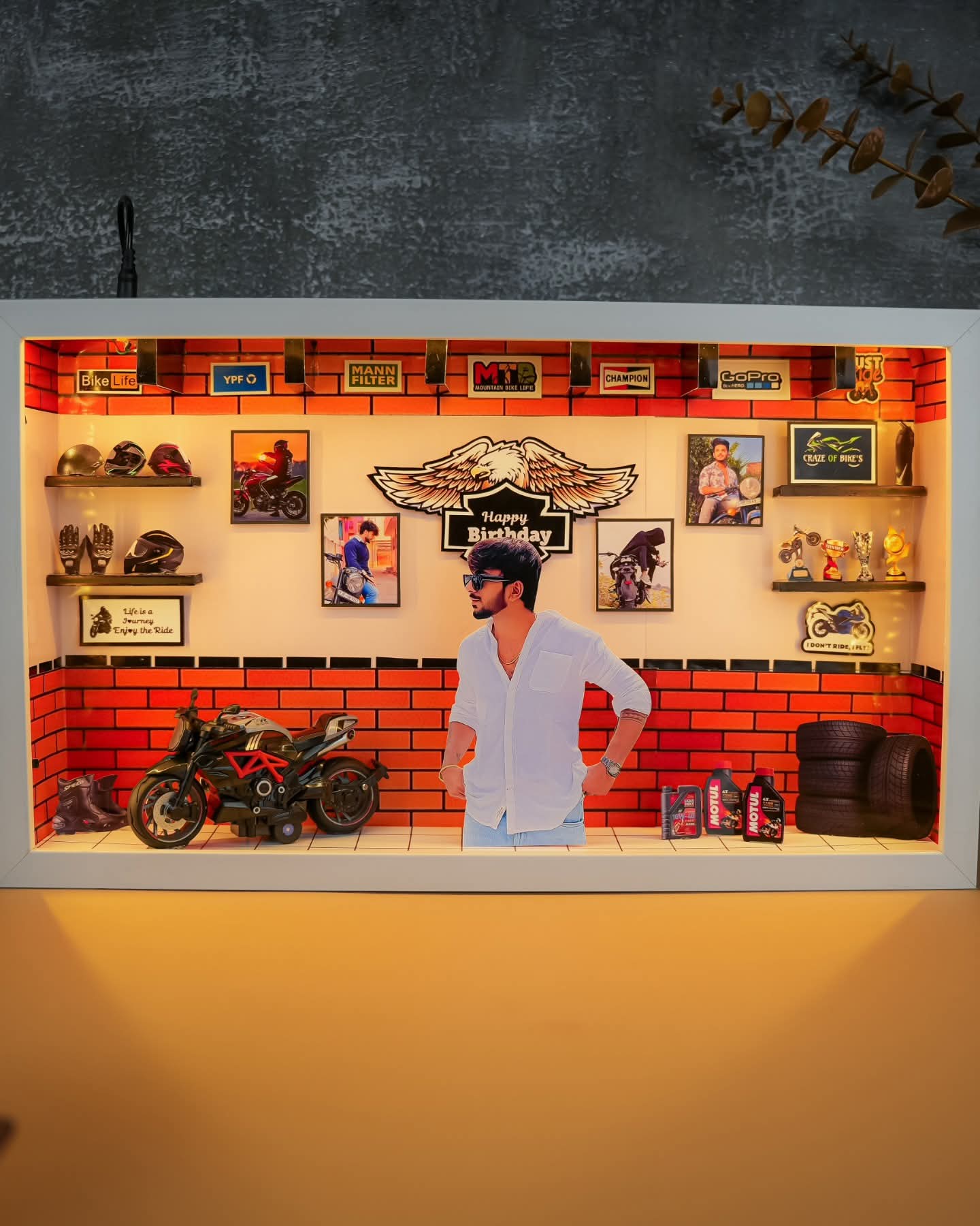 The Perfect  Gift" 3D Miniature Frame