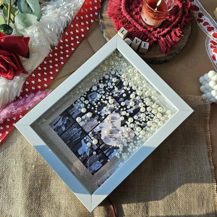 Beautiful LED Floating Pearl Frame